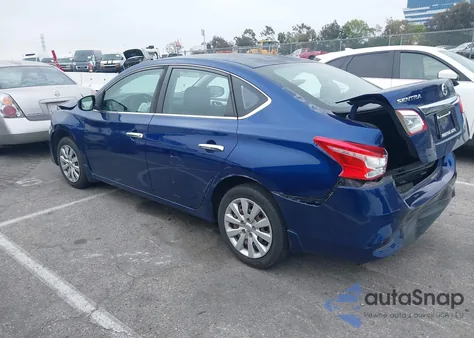 2017 Nissan Sentra S z USA, uszkodzony, nr VIN 3N1AB7AP1HY257997